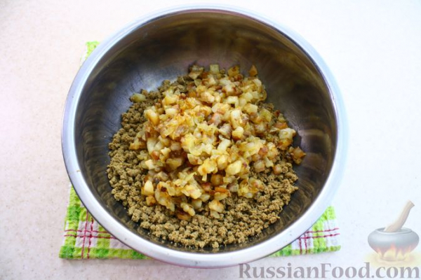 Вареники с печенью и копчёным салом