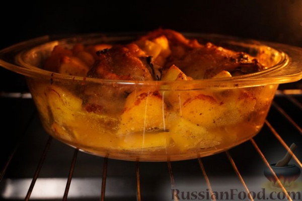 Запечённая курица с картофелем и тыквой
