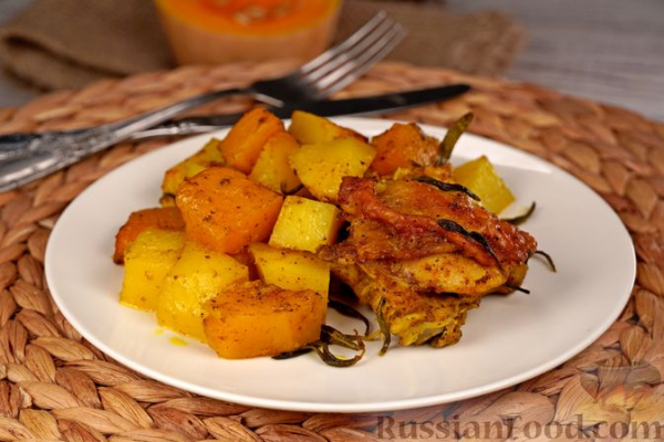 Запечённая курица с картофелем и тыквой