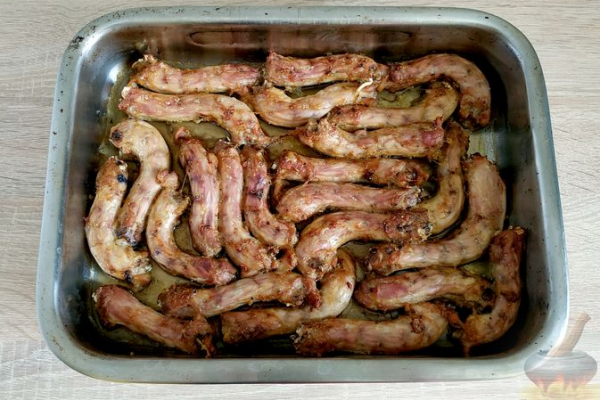 Запечённые куриные шеи