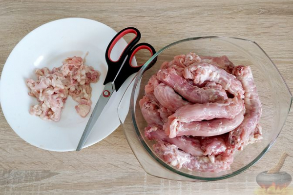 Запечённые куриные шеи