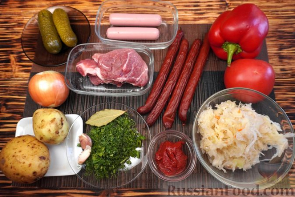 Айнтопф с квашеной капустой и копчёностями