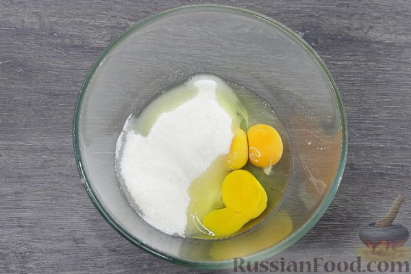Брауни с консервированной вишней