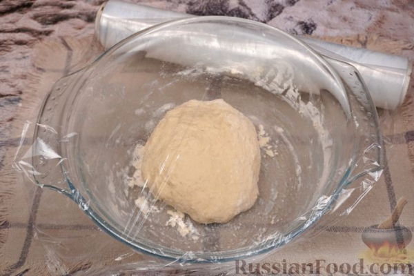 Булочки с сыром, из дрожжевого теста на молоке