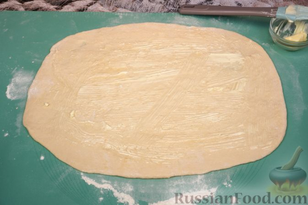 Булочки с сыром, из дрожжевого теста на молоке