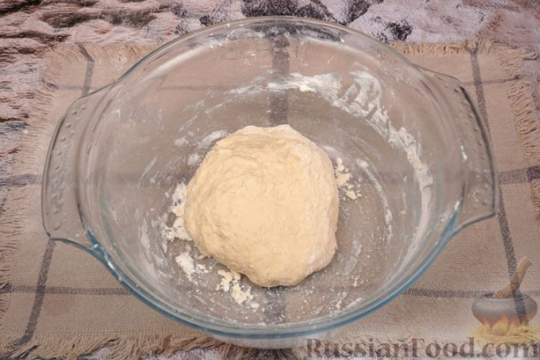 Булочки с сыром, из дрожжевого теста на молоке