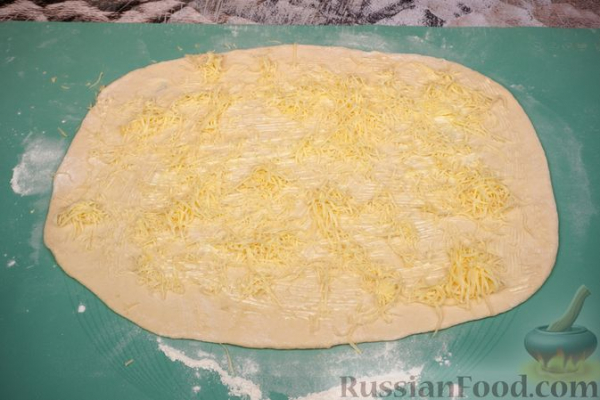 Булочки с сыром, из дрожжевого теста на молоке