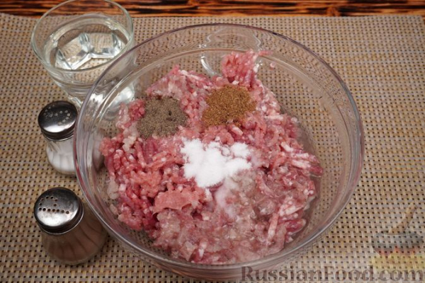 Чебуреки со свиным фаршем (в духовке)