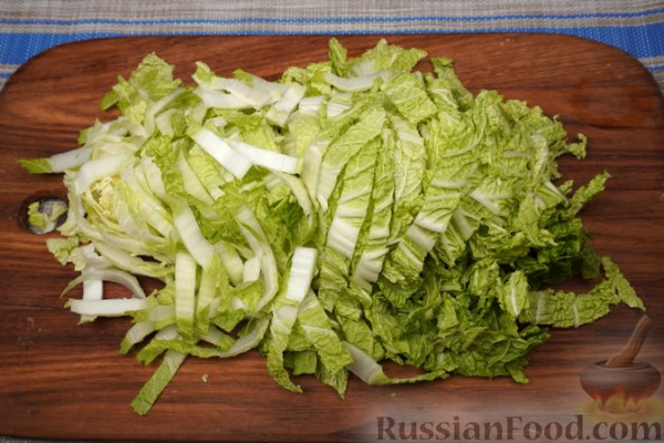 Греческий салат с пекинской капустой