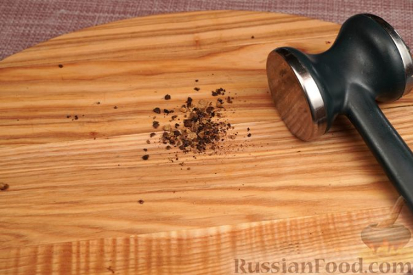 Кукурузный пирог-запеканка с соусом болоньезе