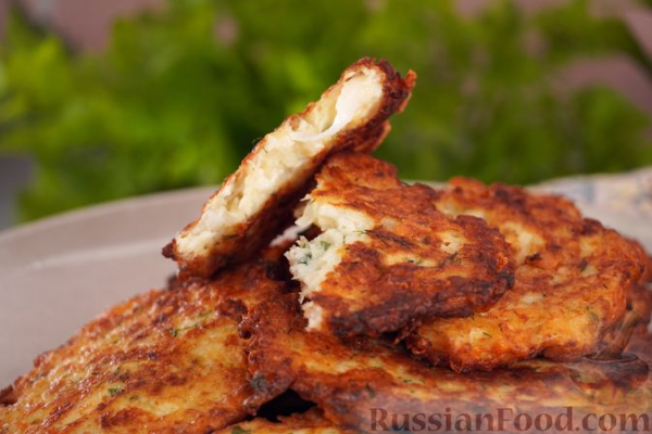 Оладьи из цветной капусты с сыром