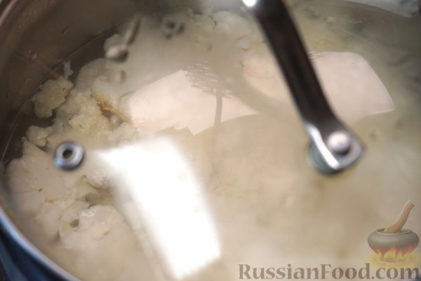 Оладьи из цветной капусты с сыром