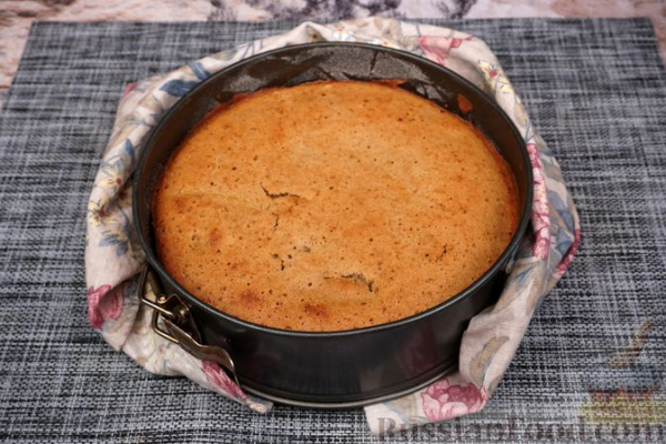 Овсяно-рисовый пирог с яблоками, орехами и изюмом, на кефире