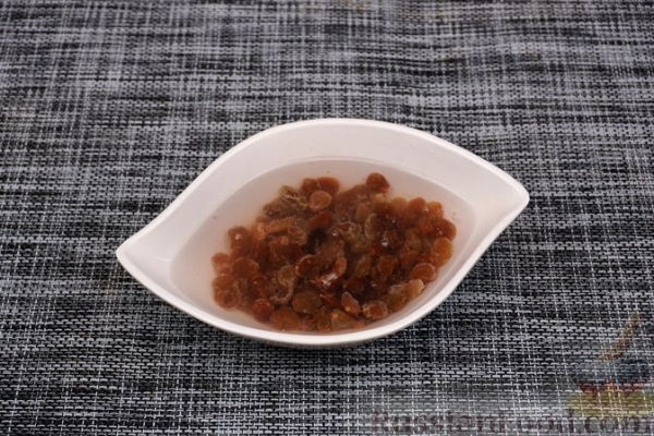 Овсяно-рисовый пирог с яблоками, орехами и изюмом, на кефире