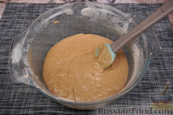 Овсяно-рисовый пирог с яблоками, орехами и изюмом, на кефире