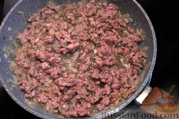 Рагу с фаршем, картошкой, тыквой и фасолью