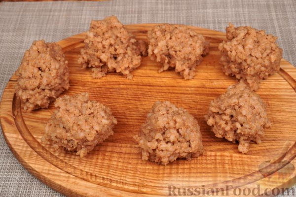 Рисовые зразы с черносливом