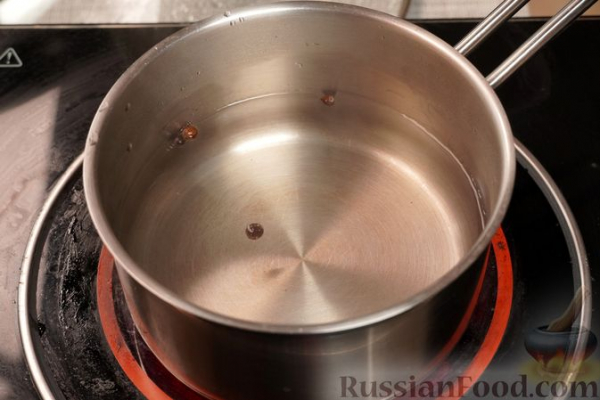 Ризотто с куриной печенью, сельдереем и вином