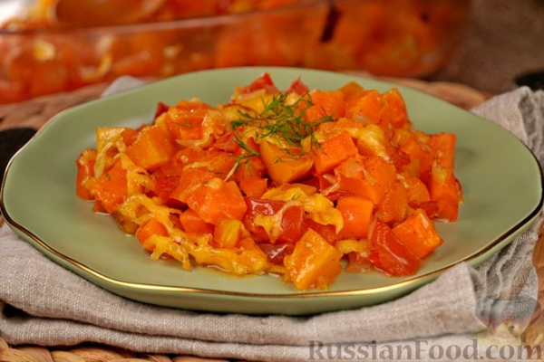Тыква, запечённая с бататом и сыром
