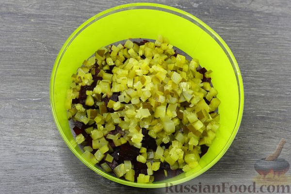 Винегрет с фасолью и нутом