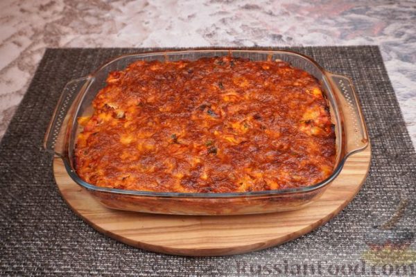 Запеканка из макарон с фаршем, творогом и сыром