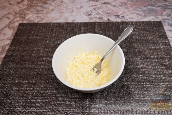 Запеканка из макарон с фаршем, творогом и сыром