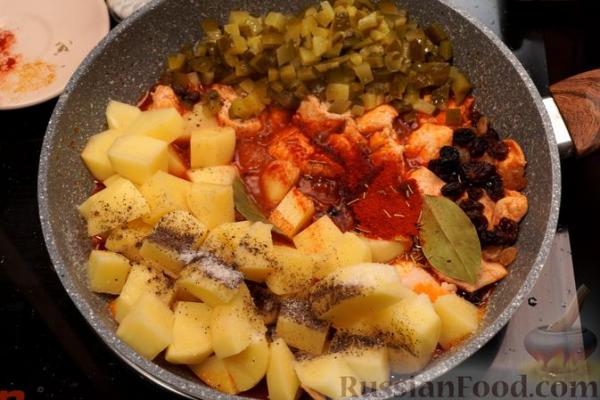 Азу из курицы с изюмом