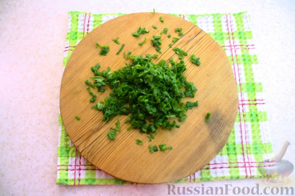 Булочки-батоны с зелёным чесночным маслом