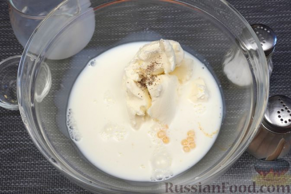 Картофель, запечённый в сырно-молочном соусе