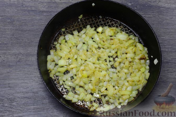 Печень с клюквой и яблоками, в духовке