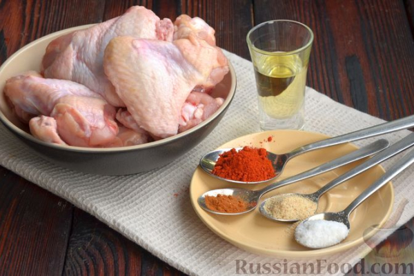Пряные жареные куриные крылышки