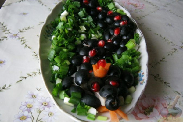 Змея из сельди