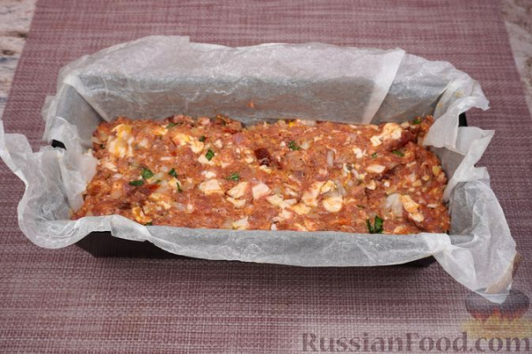 Мясной террин с копчёной курицей и вялеными томатами