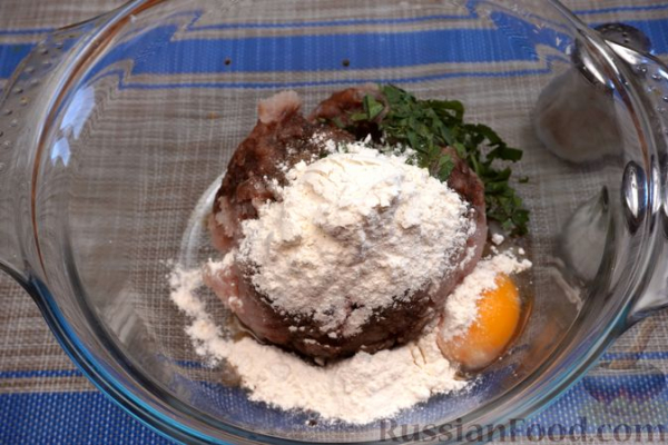 Суп с рыбными клецками и сливками
