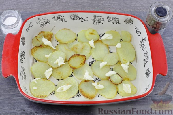 Картофельная запеканка с курицей и шампиньонами