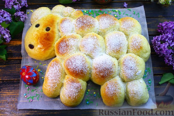 Сдобный пасхальный пирог "Овечка"