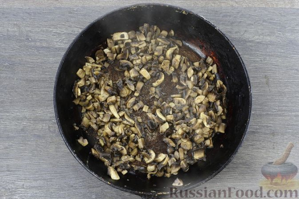 Жареные крабовые палочки, фаршированные грибами
