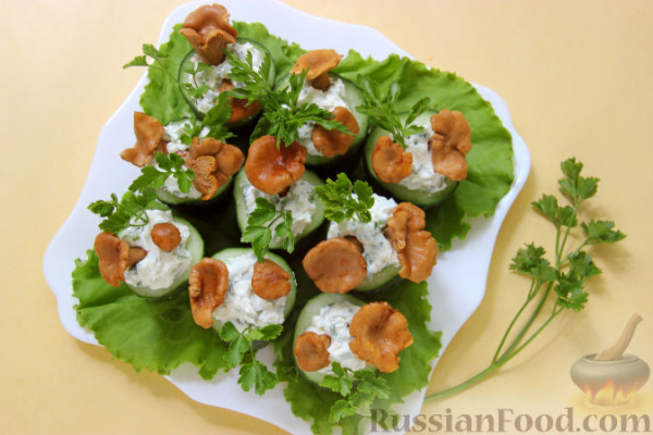 Фаршированные огурцы