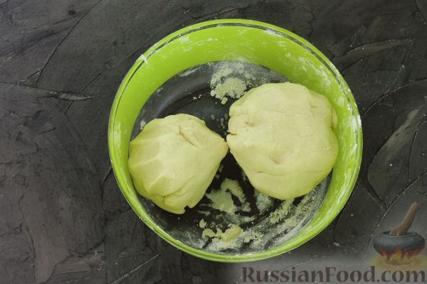 Тёртый пирог со сливами