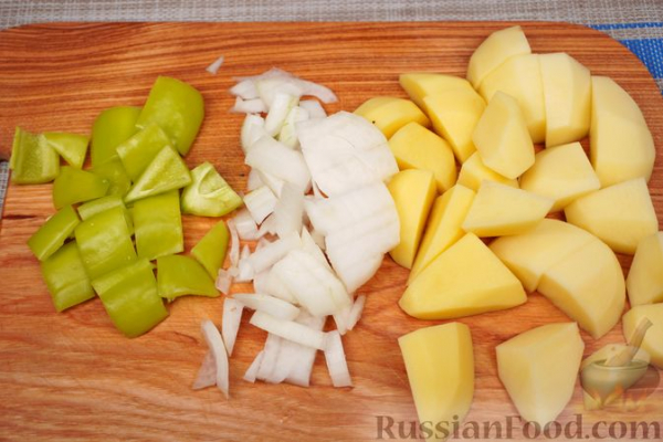 Жаркое из курицы с овощами и фасолью (в духовке)