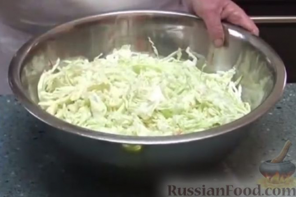 Салат из белокочанной капусты