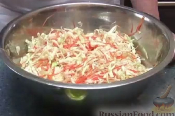 Салат из белокочанной капусты