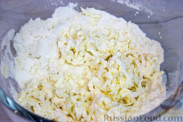 Рулетики с маком и изюмом