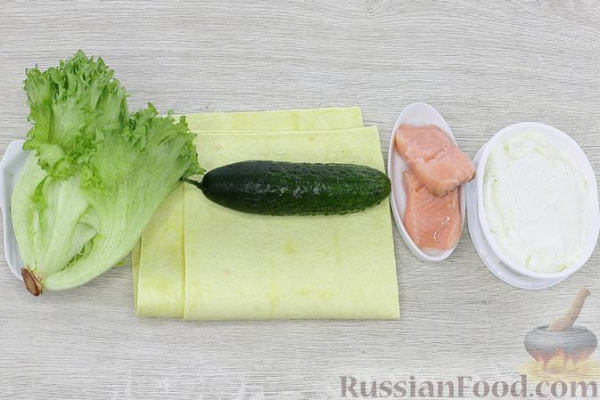 Рулет из лаваша с красной рыбой