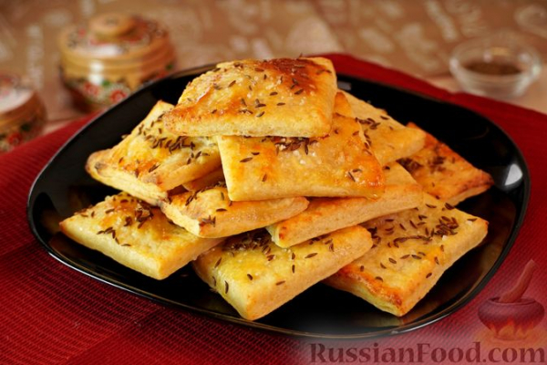 Солёное картофельное печенье с тмином