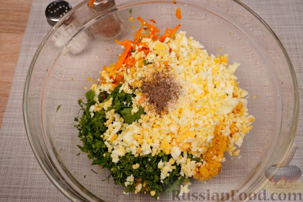 Голубцы с кукурузой и яйцами