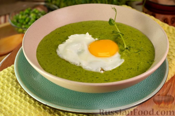 Фёзелек (суп) с зелёным горошком