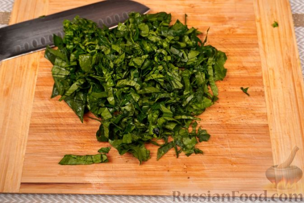 Кёрёзёт (закуска) с творогом, брынзой и шпинатом