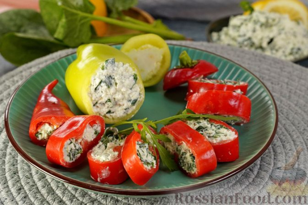 Кёрёзёт (закуска) с творогом, брынзой и шпинатом