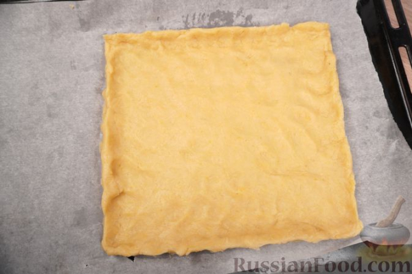 Мазурек с варёной сгущёнкой, шоколадом и орехами